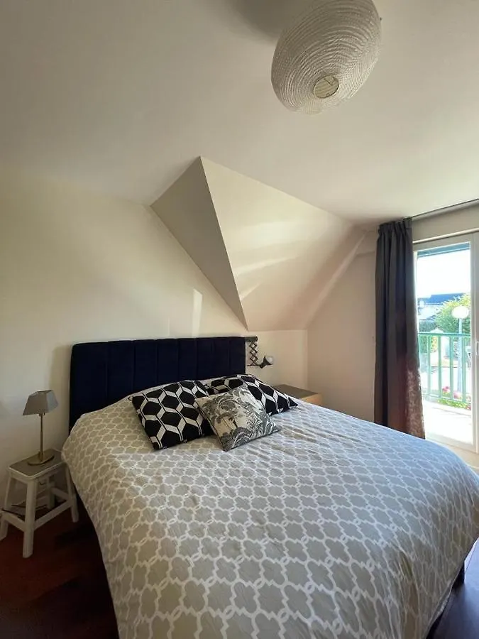 Julieta Villa Saint-Malo 0*,